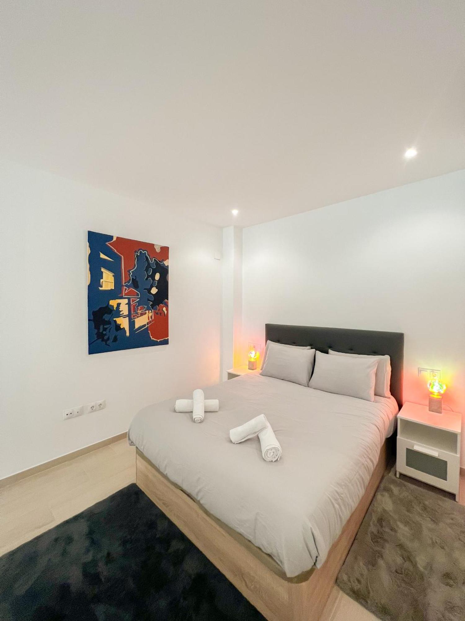 Cozy And Modern Family Flat Carihuela Apartment ตอร์เรโมลิโนส ภายนอก รูปภาพ