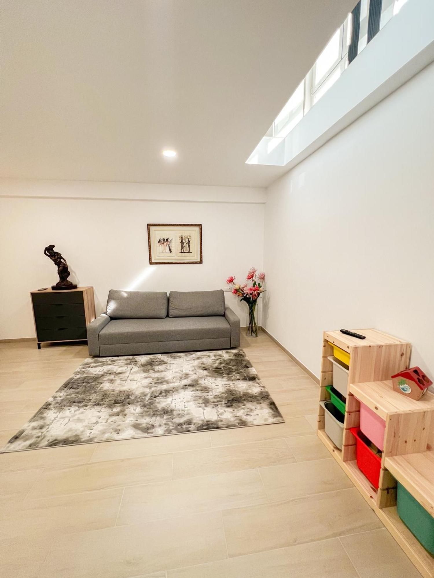 Cozy And Modern Family Flat Carihuela Apartment ตอร์เรโมลิโนส ภายนอก รูปภาพ